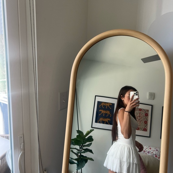 White Fox Boutique Chic White Mini Dress - Picture 2 of 4